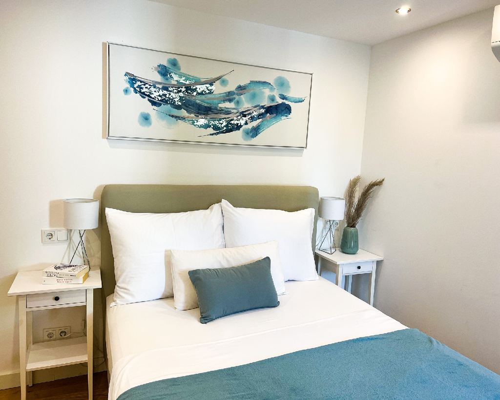 Omiš 2-Bedroom Apartment with Private Jacuzzi Terrace