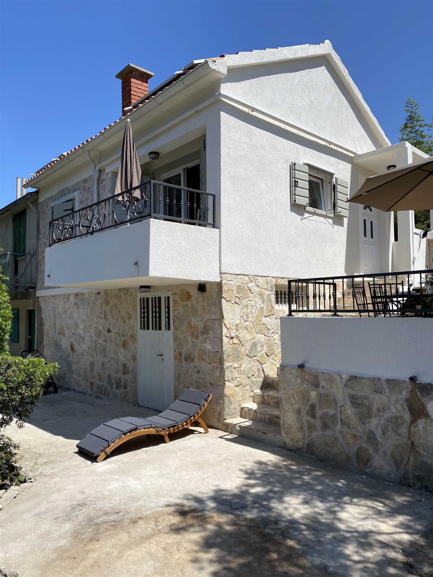Bliue serenity retreat in Žut, island of Kornati