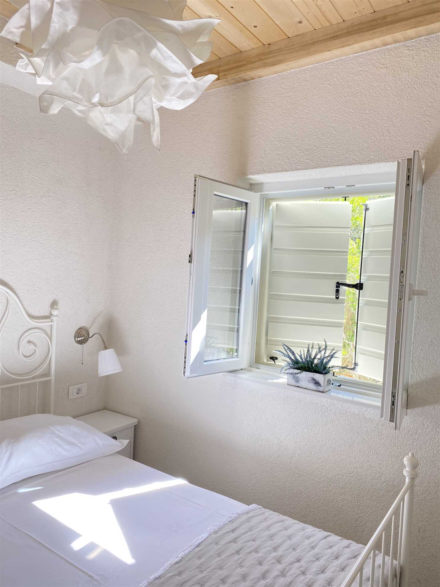 Bliue serenity retreat in Žut, island of Kornati