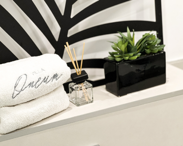 Balcony 2-Bedroom Apartment for 4 in Omiš