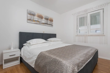 Košute Holiday House with Heated Pool and Private Garden