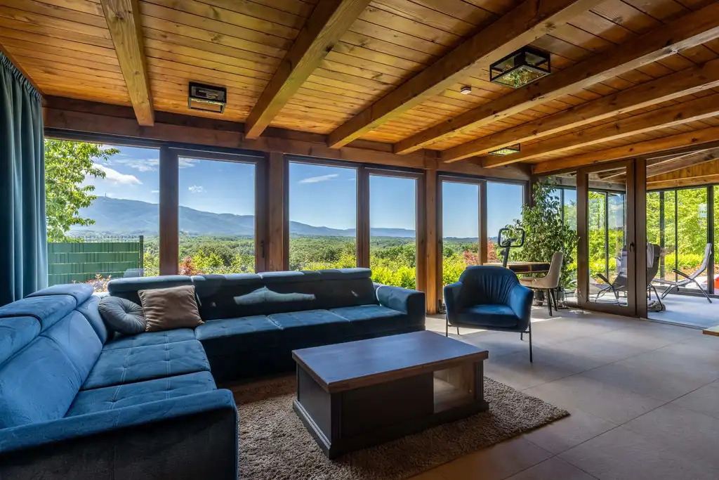 Holiday House for 6 Guests in Stubičke Toplice