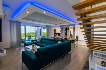 5-Bedroom Villa in Hrašćina for Up to 10 Guests