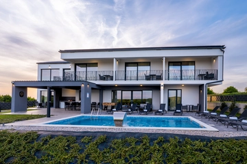 5-Bedroom Villa in Hrašćina for Up to 10 Guests