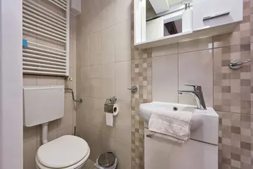 Holiday House with Heated Pool for 6 in Sveti Križ Začretje