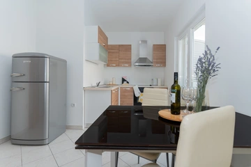 Kaštel Lukšić Apartment with 2 Bedrooms, Sleeps 6