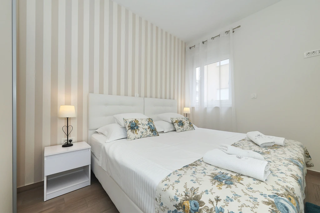 Zadar – Luksuzni apartman br. 2 – s terasom