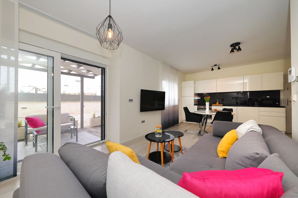Zadar – Luksuzni apartman br. 2 – s terasom