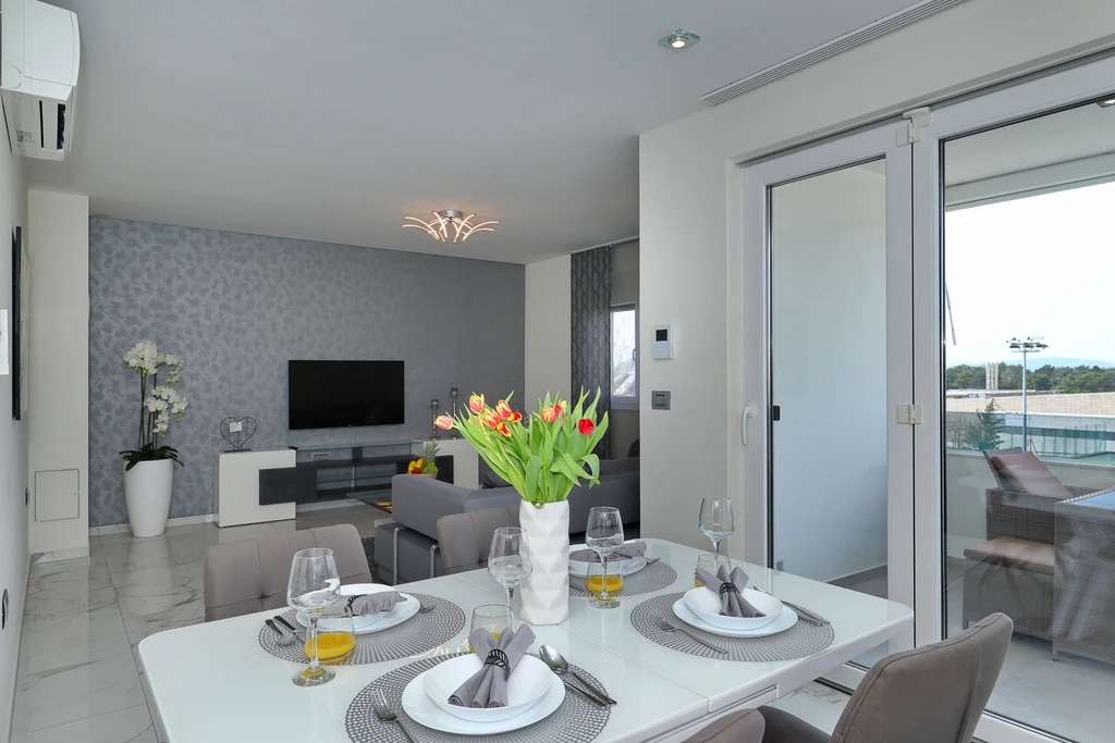 Zadar – Luxury Apartment No 3 mit Balkon
