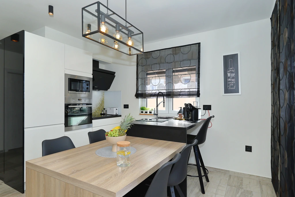 Zadar – Penthouse 2 – Krovna terasa i jacuzzi