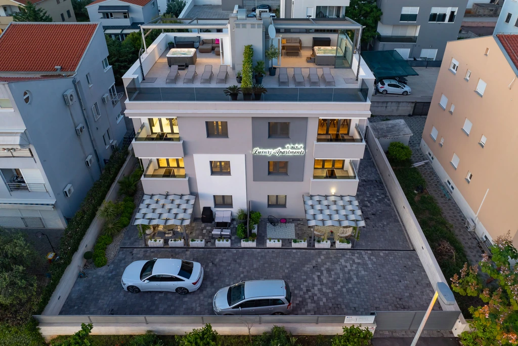 Zadar – Penthouse 2 – Krovna terasa i jacuzzi