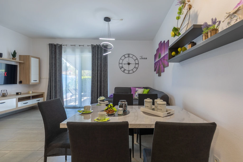 Apartman Sea & Stone br. 2 u Starigradu