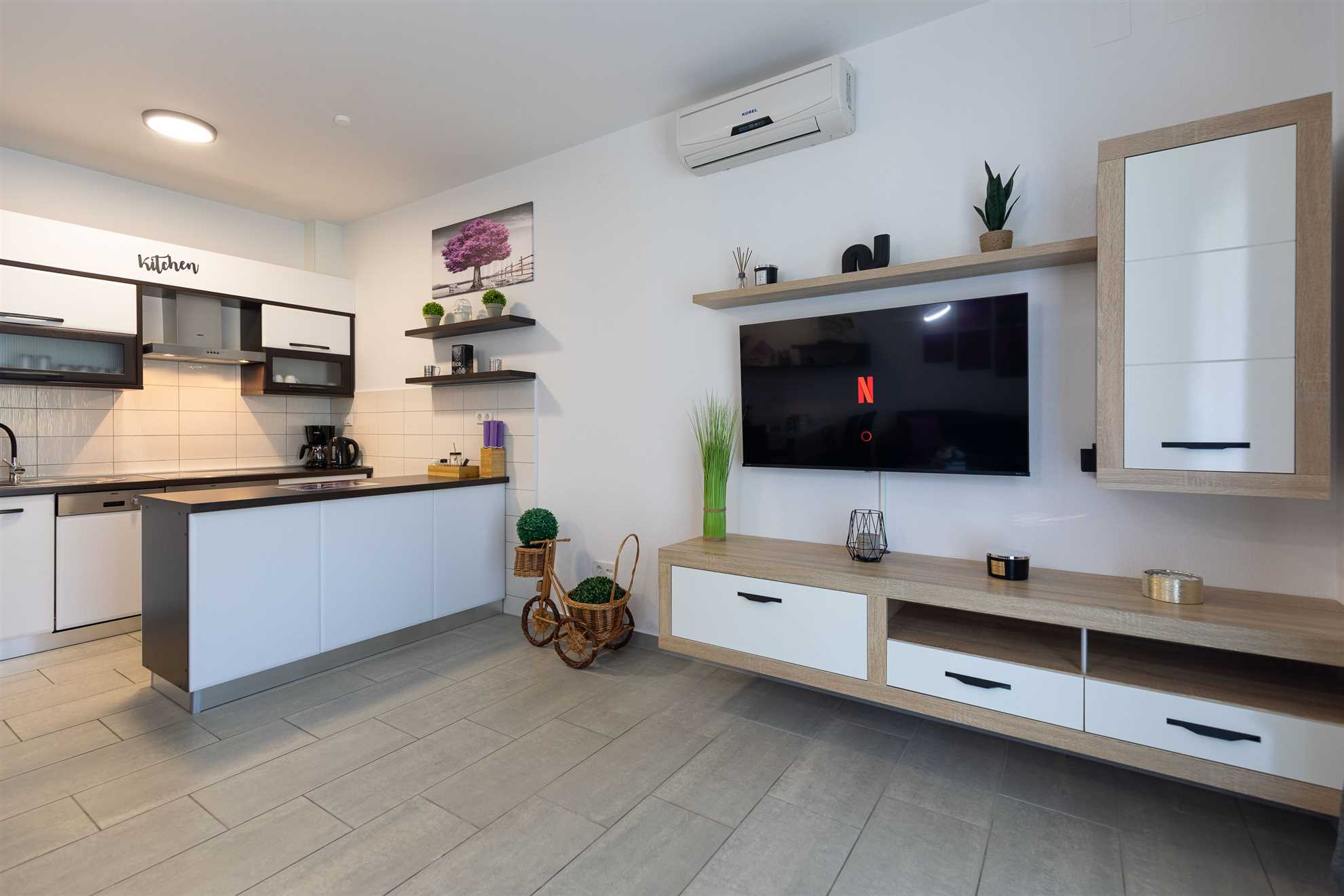 Sea & Stone Apartment No 2 in Starigrad
