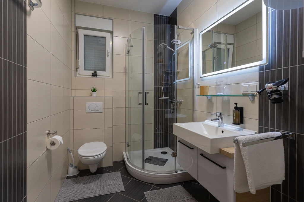 Apartman Sea & Stone br. 2 u Starigradu