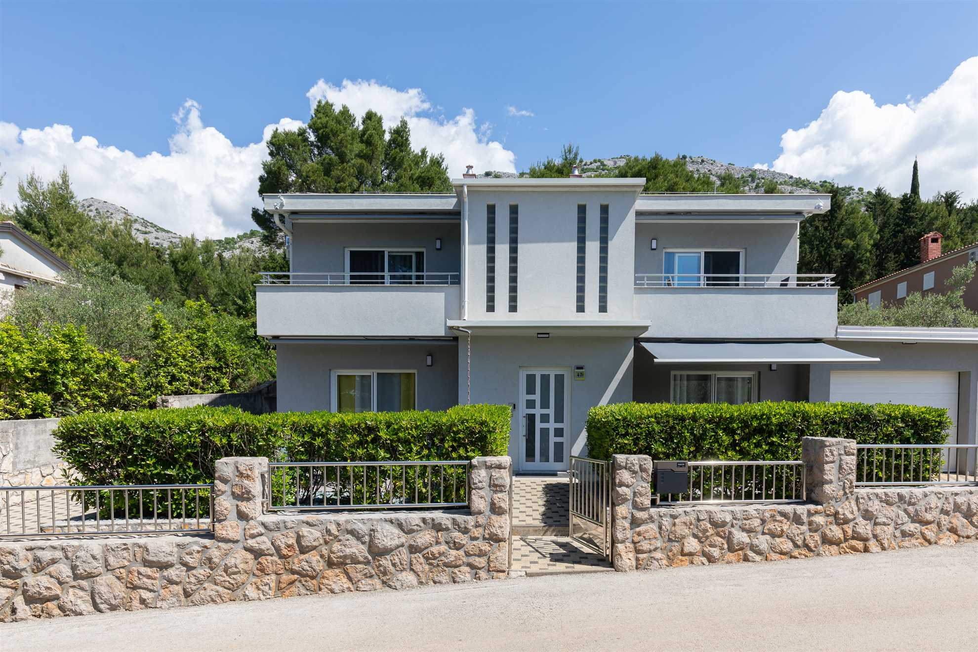 Sea & Stone Apartment No 3 in Starigrad