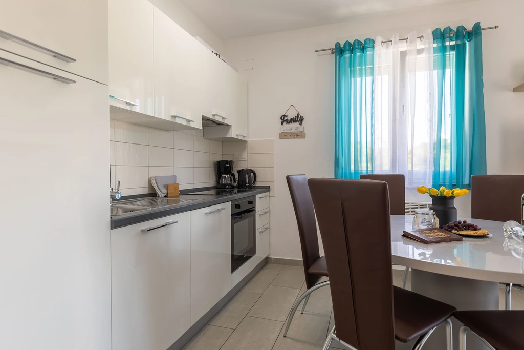 Apartman Sea & Stone br. 3 u Starigradu