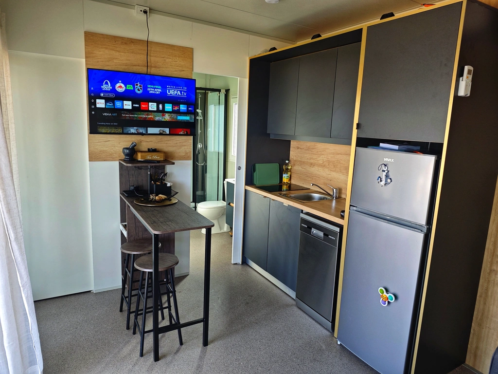 Mobile Home in Vir for 4 Guests