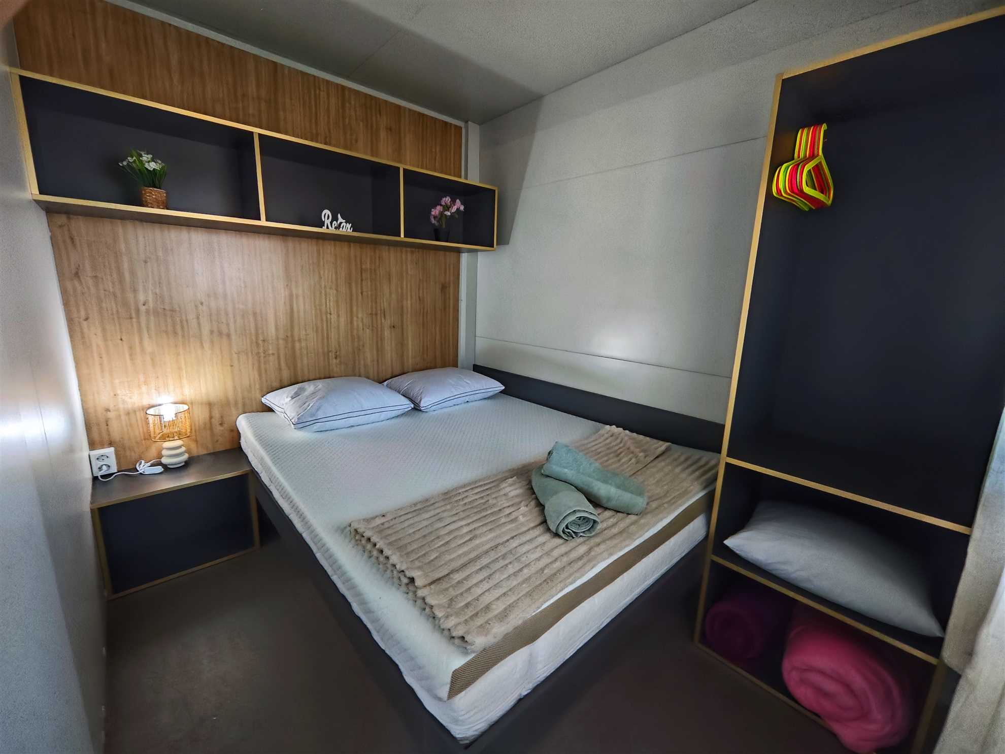 Innova TravelVir - MobHome Daniel