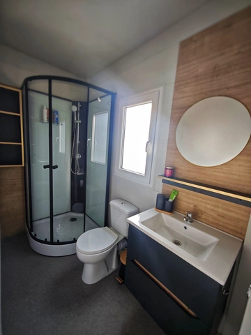 Mobile Home in Vir for Up to 4 Guests