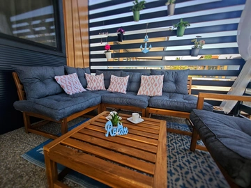 Mobile Home in Vir for Up to 4 Guests