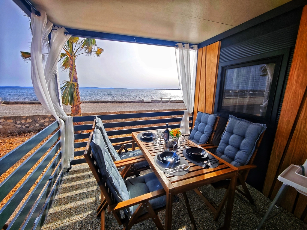 Mobile Home in Vir for Up to 4 Guests