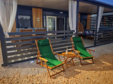 Mobile Home in Vir for Up to 4 Guests