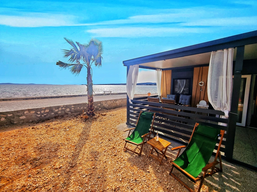 Mobile Home in Vir for Up to 4 Guests