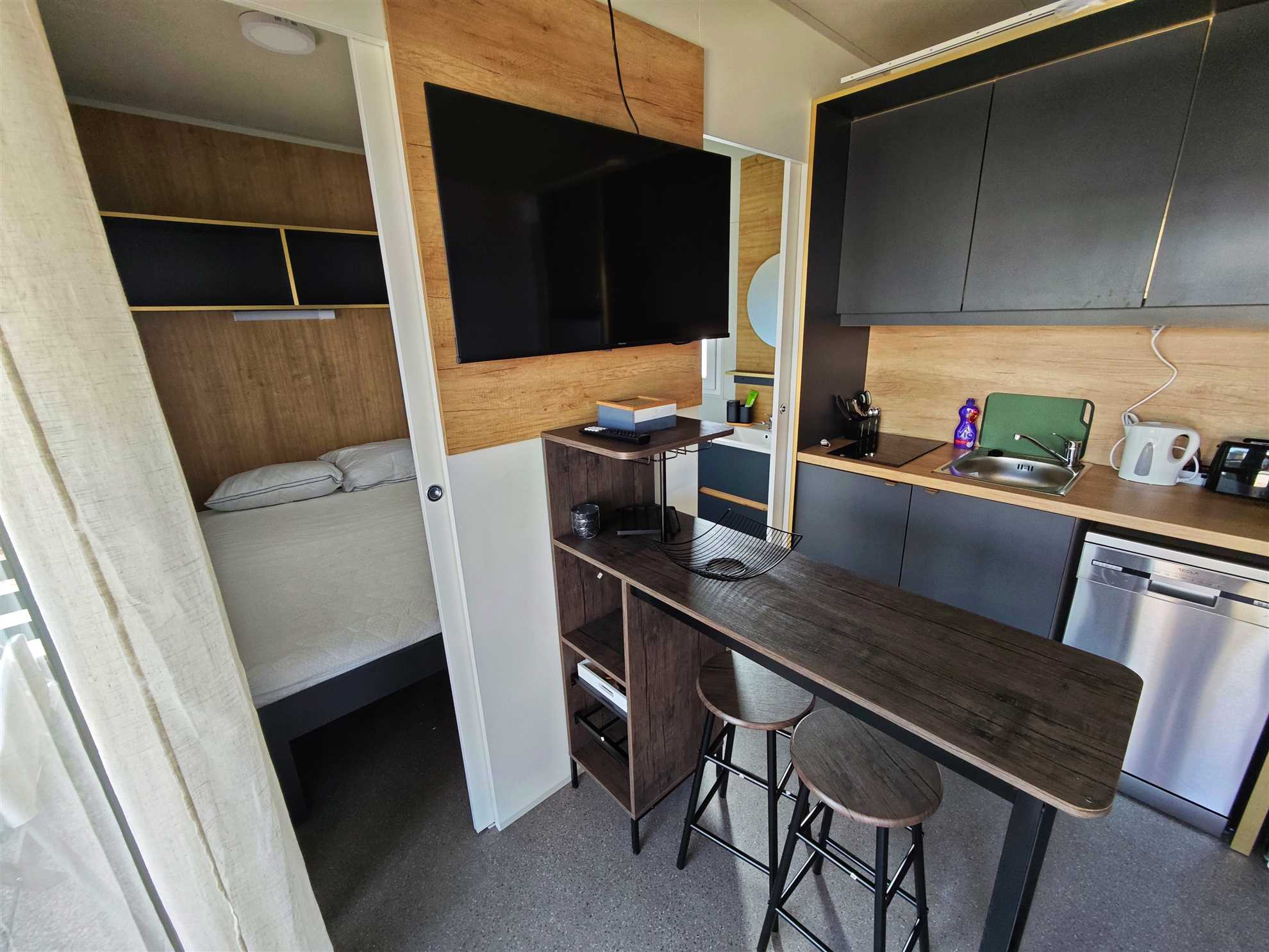 Innova TravelVir - MobHome Daniel