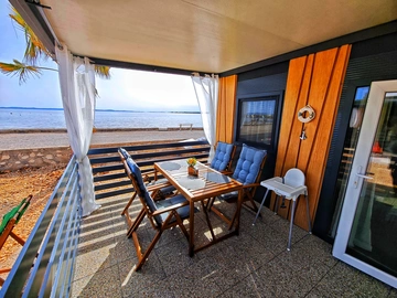 Mobile Home in Vir for Up to 4 Guests