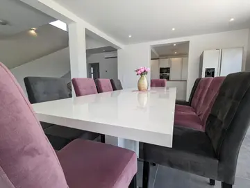 4-Bedroom Villa in Privlaka for Up to 10 Guests