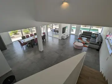 4-Bedroom Villa in Privlaka for Up to 10 Guests