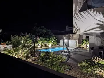 4-Bedroom Villa in Privlaka for Up to 10 Guests