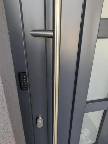 4-Bedroom Villa in Privlaka for Up to 10 Guests