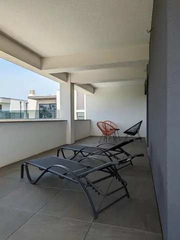 4-Bedroom Villa in Privlaka for Up to 10 Guests