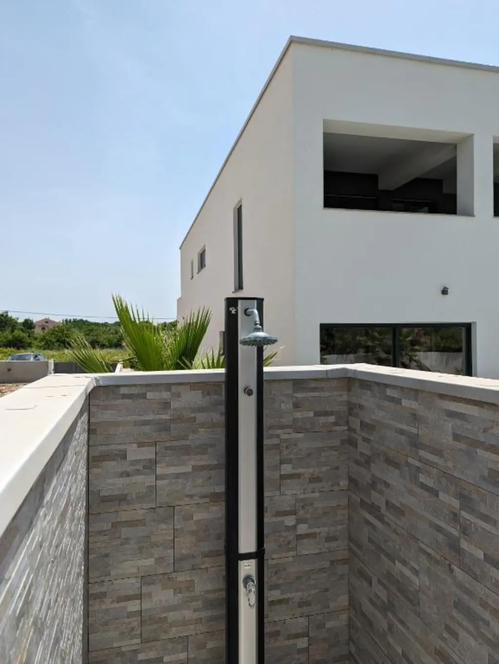 4-Bedroom Villa in Privlaka for Up to 10 Guests