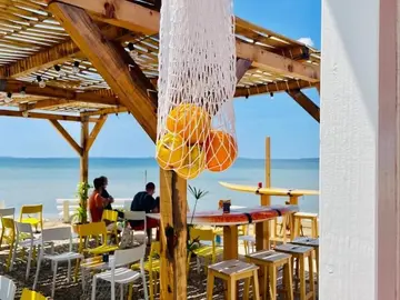 4-Bedroom Villa in Privlaka for Up to 10 Guests