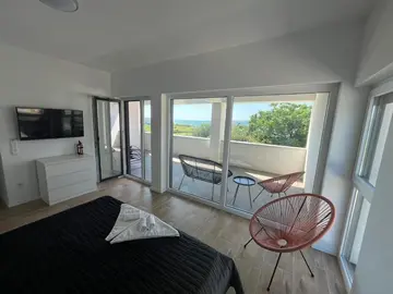 4-Bedroom Villa in Privlaka for Up to 10 Guests