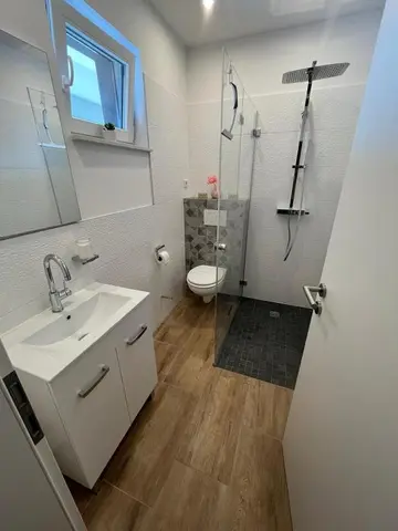 4-Bedroom Villa in Privlaka for Up to 10 Guests