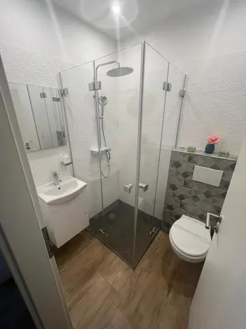 4-Bedroom Villa in Privlaka for Up to 10 Guests