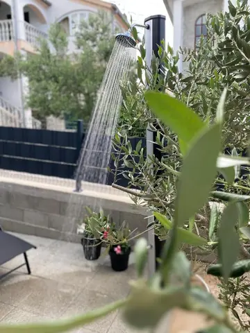 Mobile Home in Sv. Petar na Moru for 4 Guests