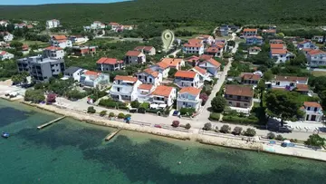 Mobile Home in Sv. Petar na Moru for 4 Guests