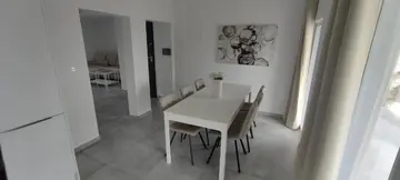 3-Bedroom Apartment with Sea View in Vir