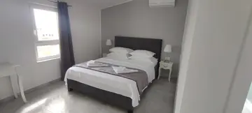 3-Bedroom Apartment with Sea View in Vir