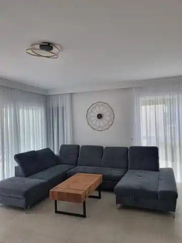 Modern 4-Bedroom Villa with Pool in Omišalj