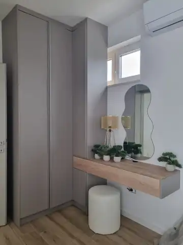 Modern 4-Bedroom Villa with Pool in Omišalj