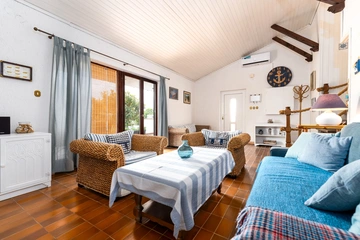 3-Bedroom Villa for Up to 8 Guests in Kornić