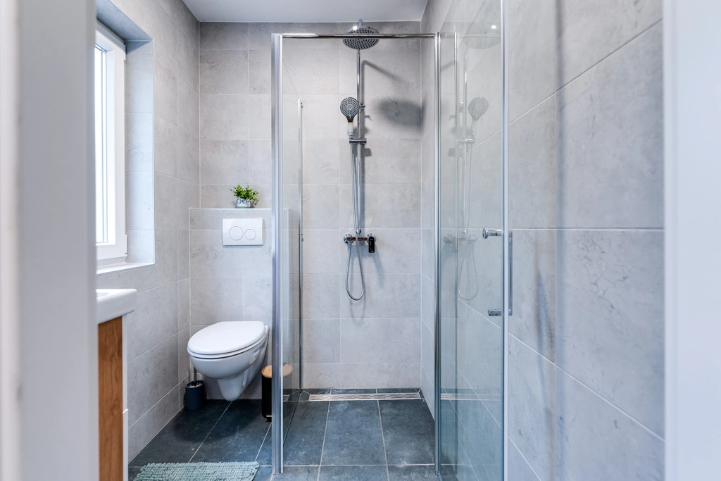 3-Bedroom Villa for Up to 8 Guests in Kornić