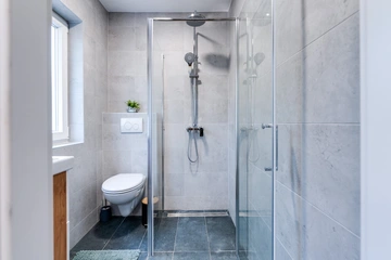 3-Bedroom Villa for Up to 8 Guests in Kornić