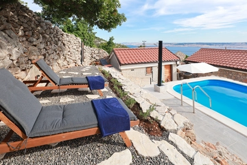 Stone Villa with Pool and Sea Views in Prizna