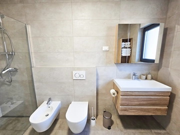 2-Bedroom Apartment in Novigrad with Large Terrace